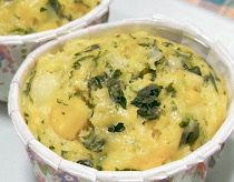 カラフル野菜蒸しパン(写真)
