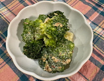 ブロッコリーのコク旨和え