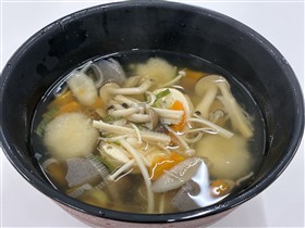 雲仙市の郷土料理No.12　じゃがいものだご汁